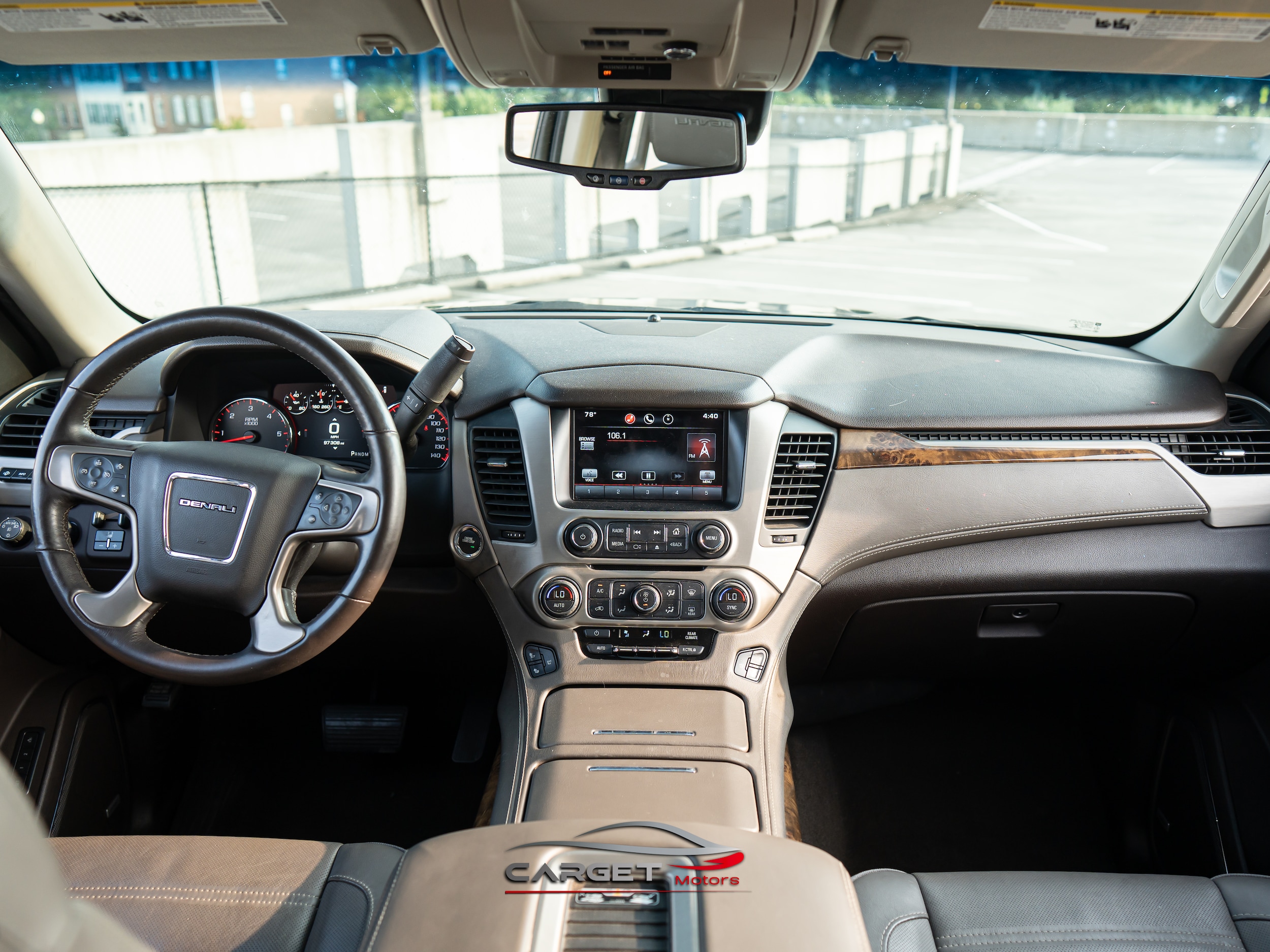 Vehicle image 21 of 54