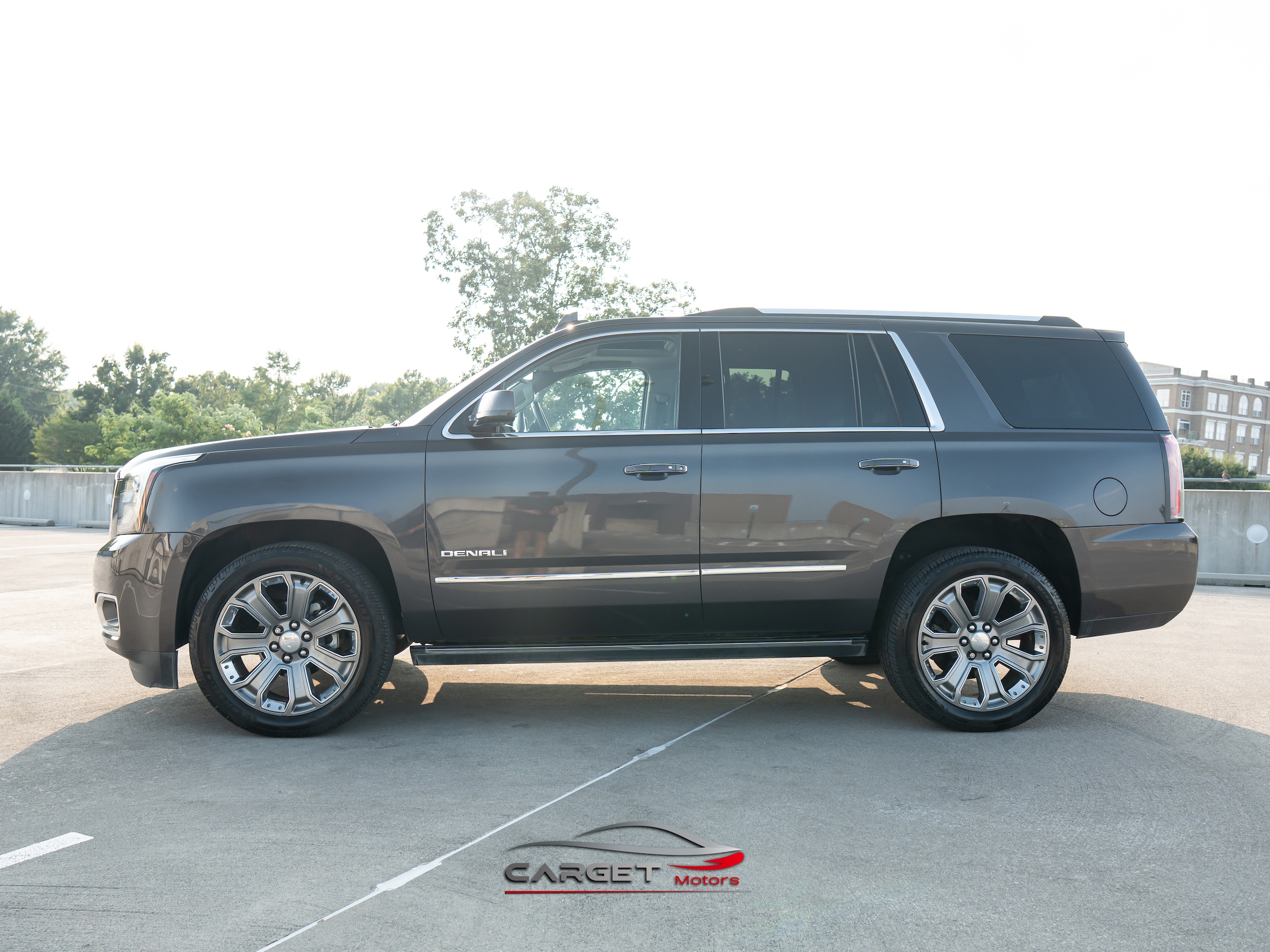 Vehicle image 7 of 54