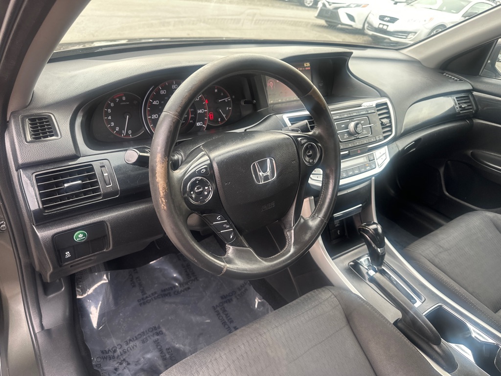 Vehicle image 12 of 34