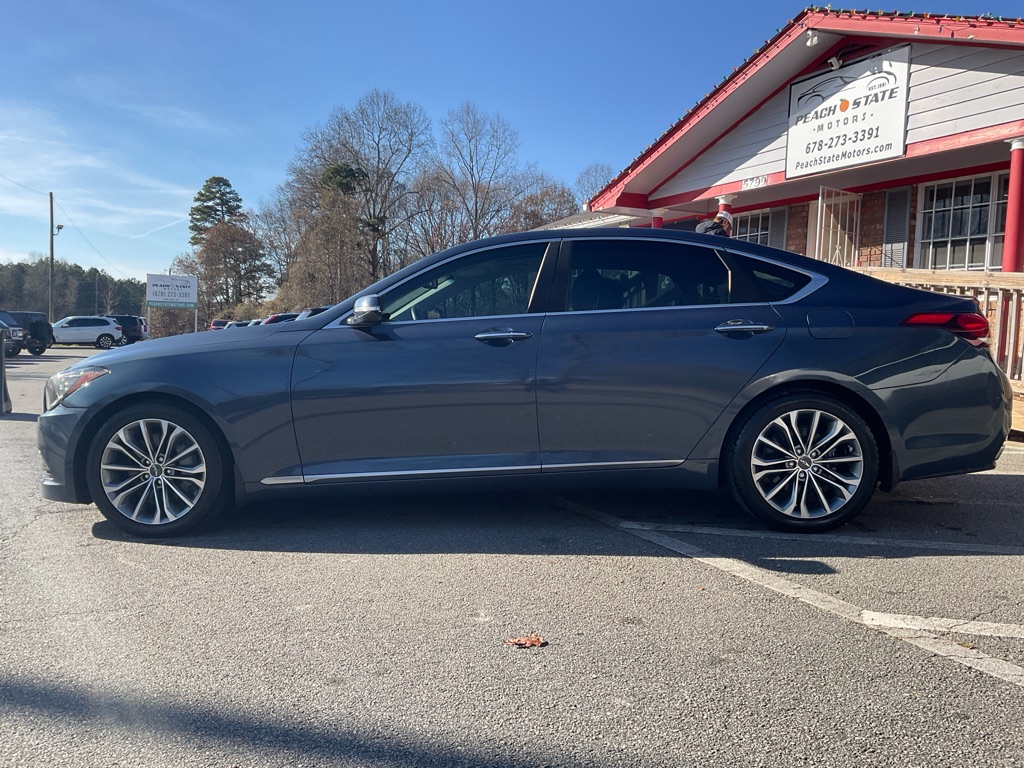 2015 Hyundai Genesis 3.8L Image 10 of 49