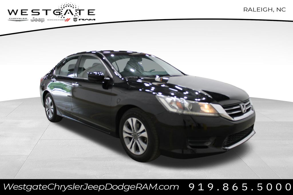 Vehicle image 3 of 36