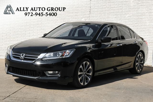 2015 Honda Accord Sport Image 1 of 54