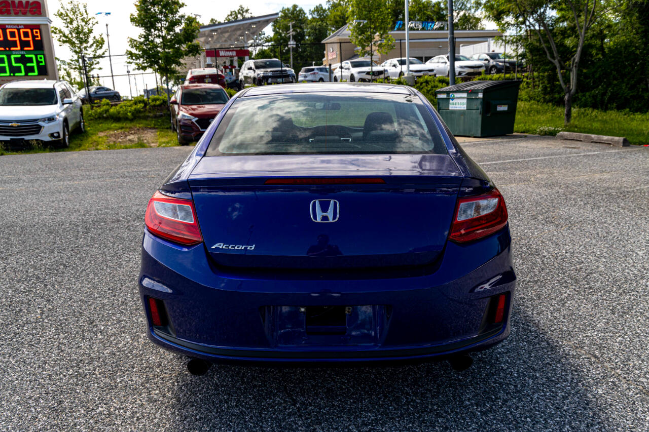 Vehicle image 7 of 23