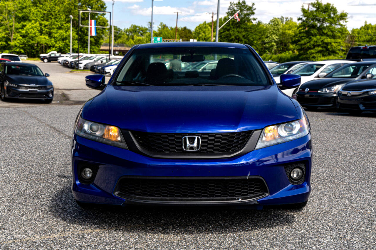 Vehicle image 2 of 23