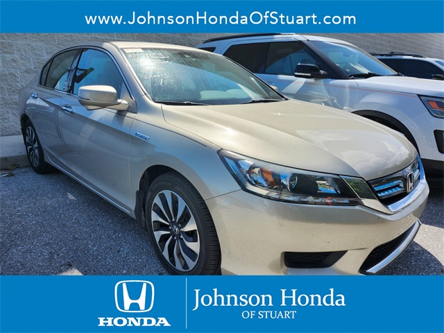 Vehicle image 2 of 6