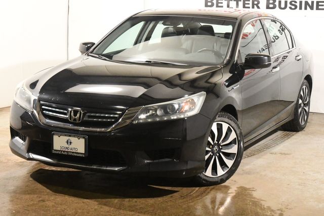Vehicle image 1 of 28