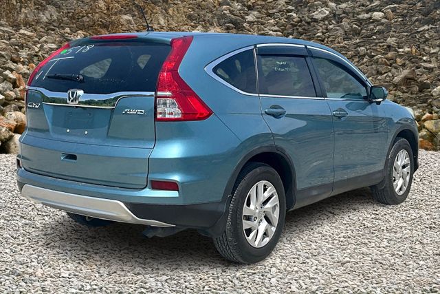 Vehicle image 4 of 39