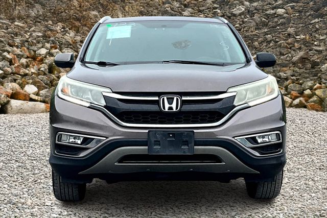Vehicle image 2 of 32