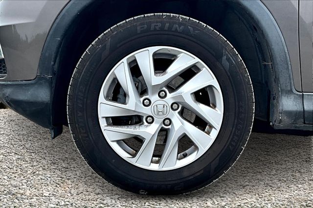 Vehicle image 7 of 32