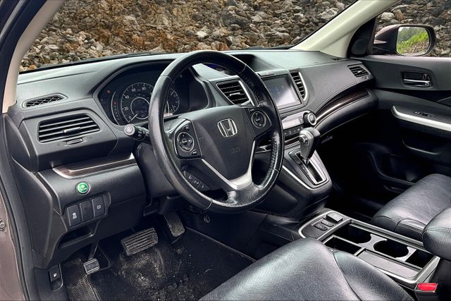 Vehicle image 13 of 32
