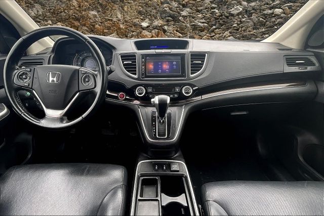 Vehicle image 14 of 32