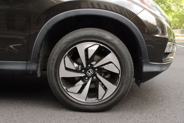 Vehicle image 8 of 55