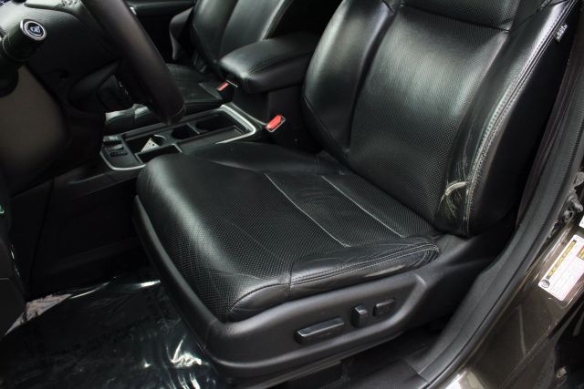 Vehicle image 22 of 55