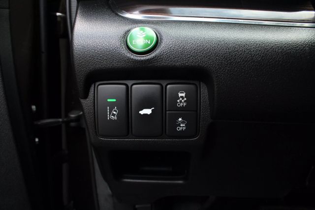 Vehicle image 44 of 55