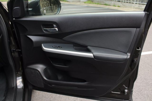 Vehicle image 40 of 55