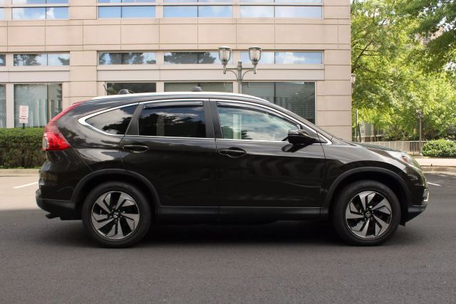 Vehicle image 4 of 55