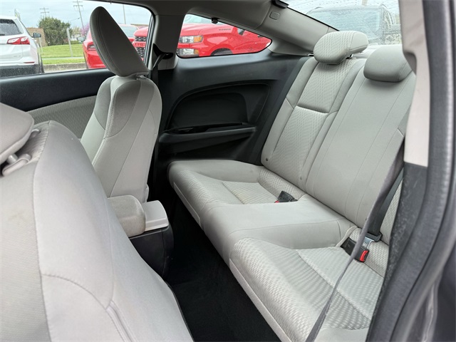 Vehicle image 13 of 23