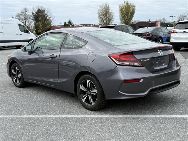 Vehicle image 7 of 23