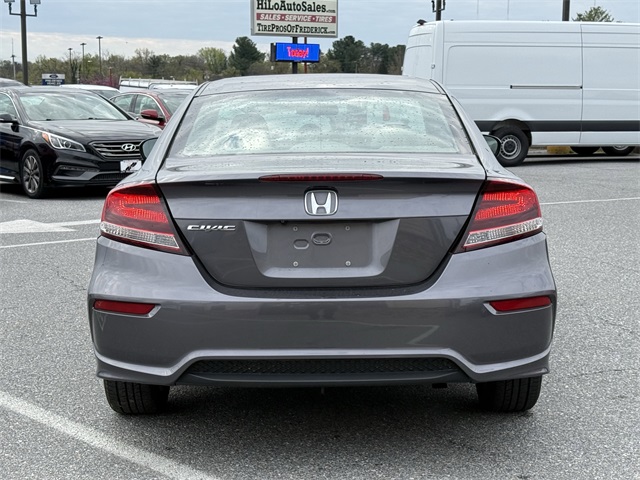 Vehicle image 6 of 23