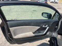 Vehicle image 14 of 19