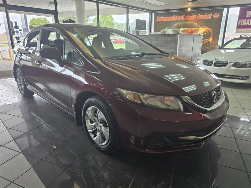 2015 Honda Civic LX Image 2 of 26