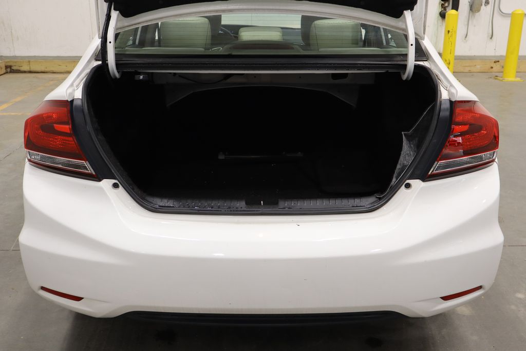 Vehicle image 10 of 36