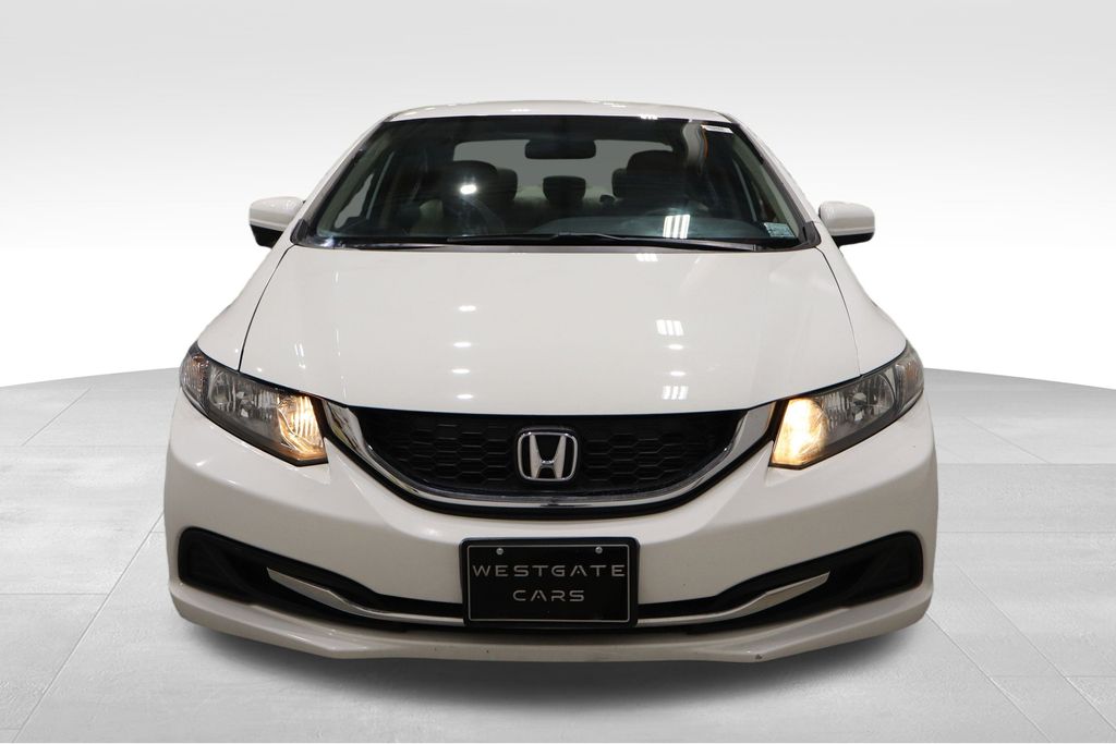 Vehicle image 2 of 36