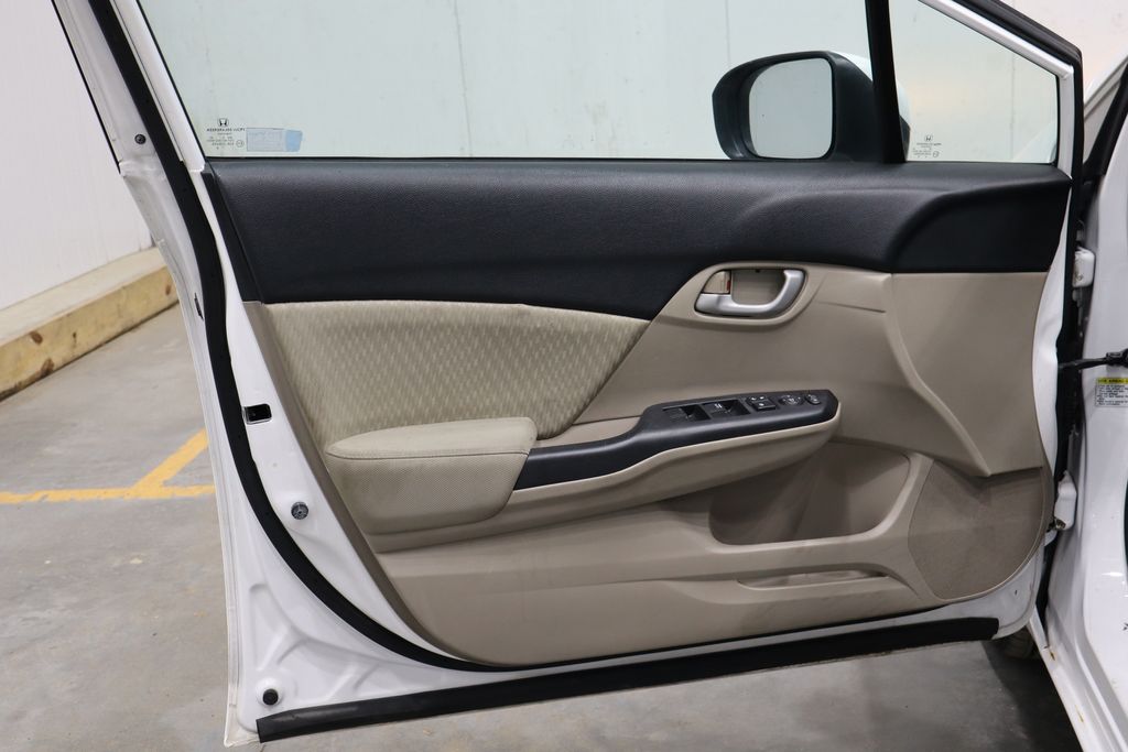 Vehicle image 12 of 36
