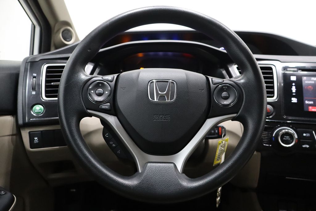 Vehicle image 17 of 36