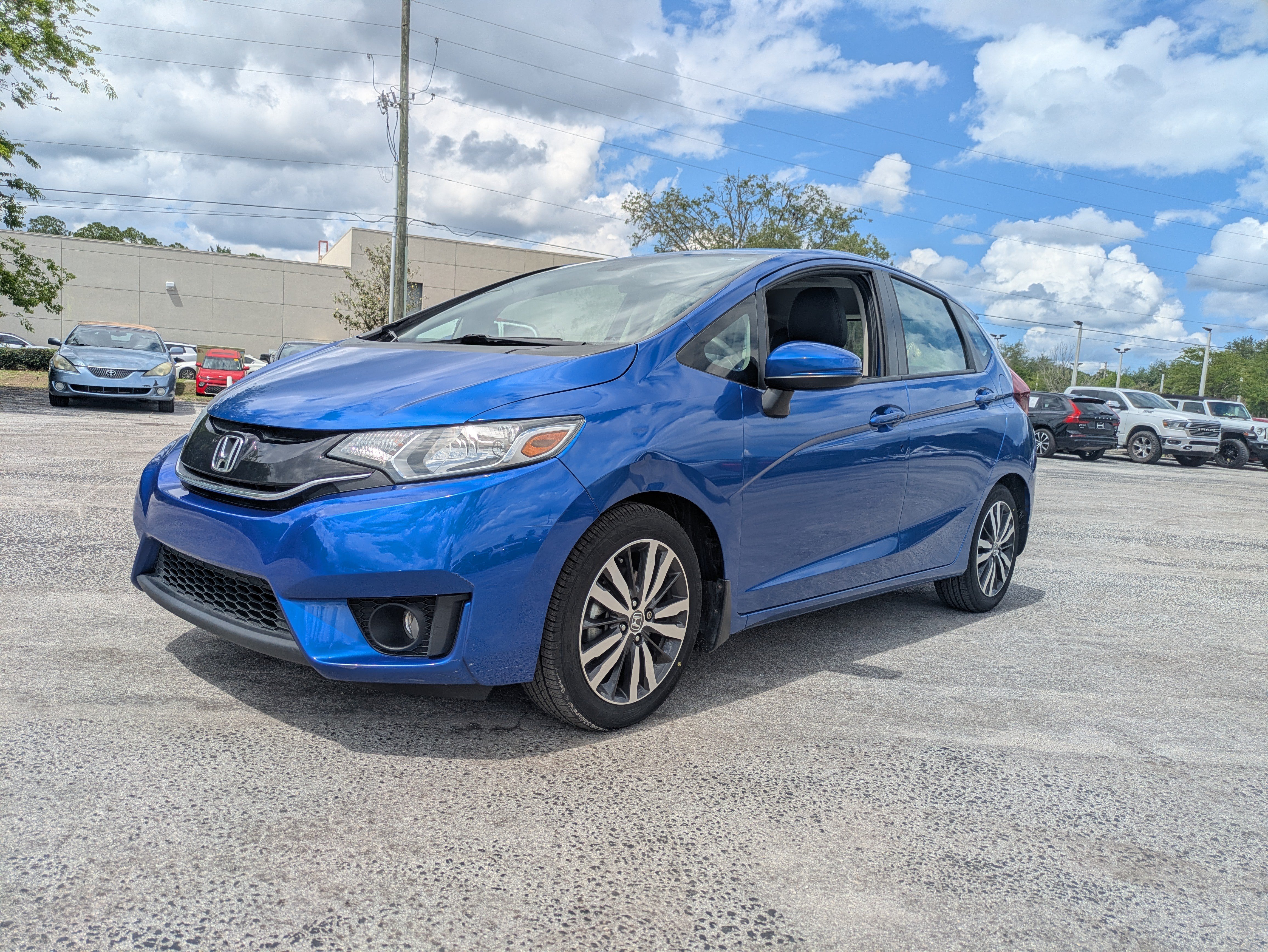 2015 Honda Fit EX Image 1 of 28