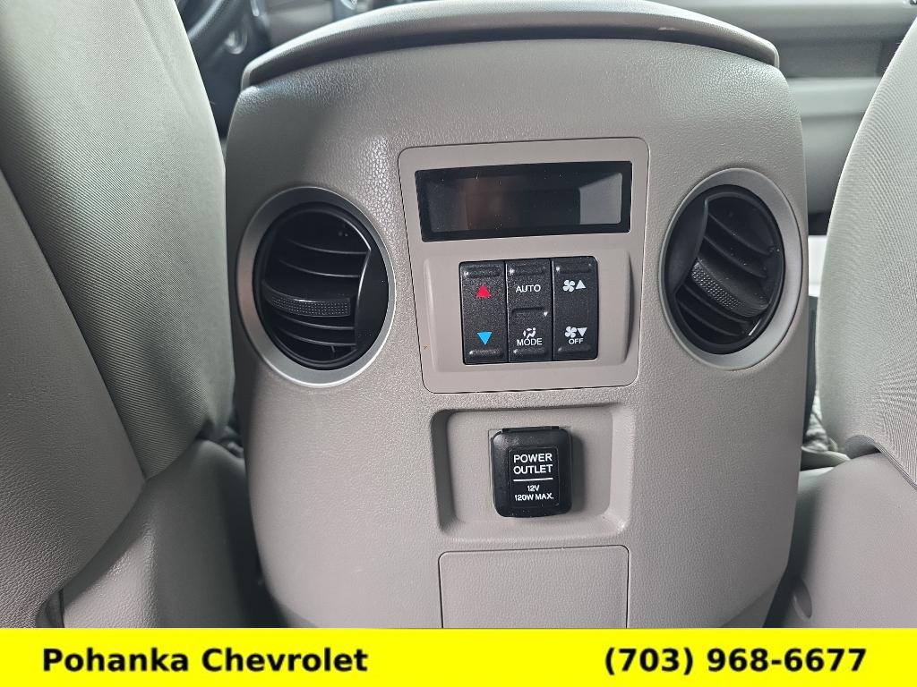 2015 Honda Pilot EX Image 25 of 37