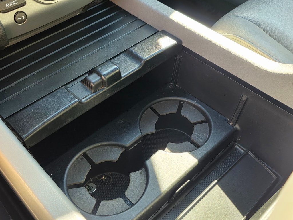 2015 Honda Pilot Touring Image 42 of 44