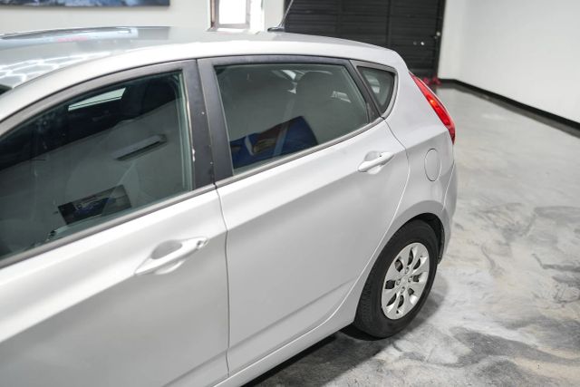 2015 Hyundai Accent GS Image 3 of 104