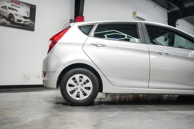 2015 Hyundai Accent GS Image 16 of 104