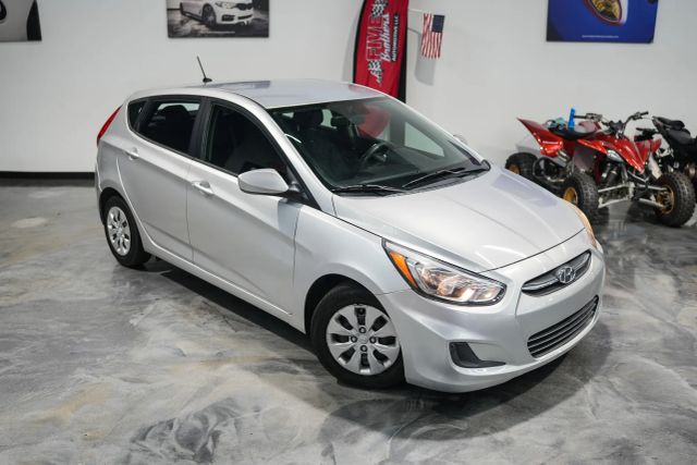 2015 Hyundai Accent GS Image 8 of 104