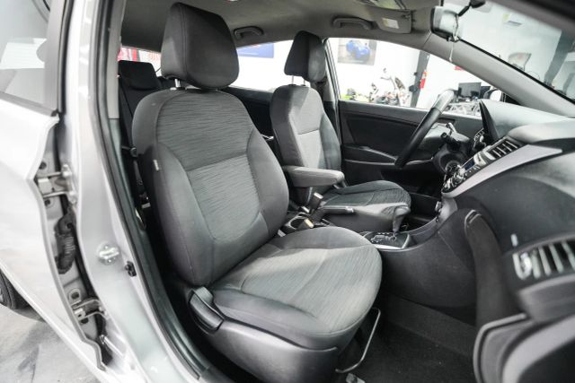 2015 Hyundai Accent GS Image 34 of 104