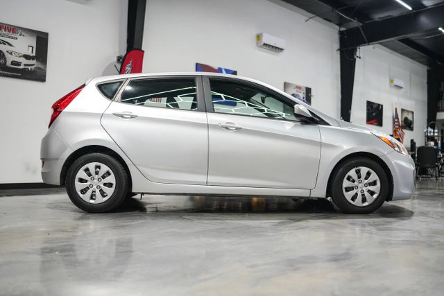 2015 Hyundai Accent GS Image 15 of 104