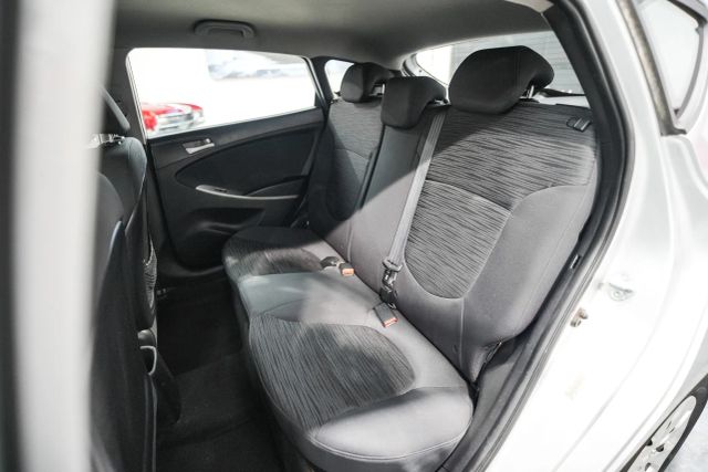 2015 Hyundai Accent GS Image 37 of 104