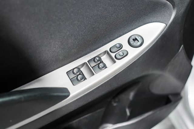 2015 Hyundai Accent GS Image 95 of 104