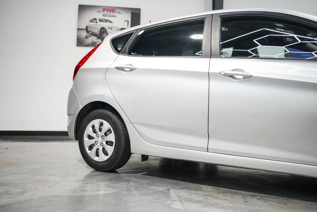 2015 Hyundai Accent GS Image 20 of 104