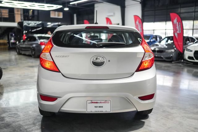 2015 Hyundai Accent GS Image 19 of 104