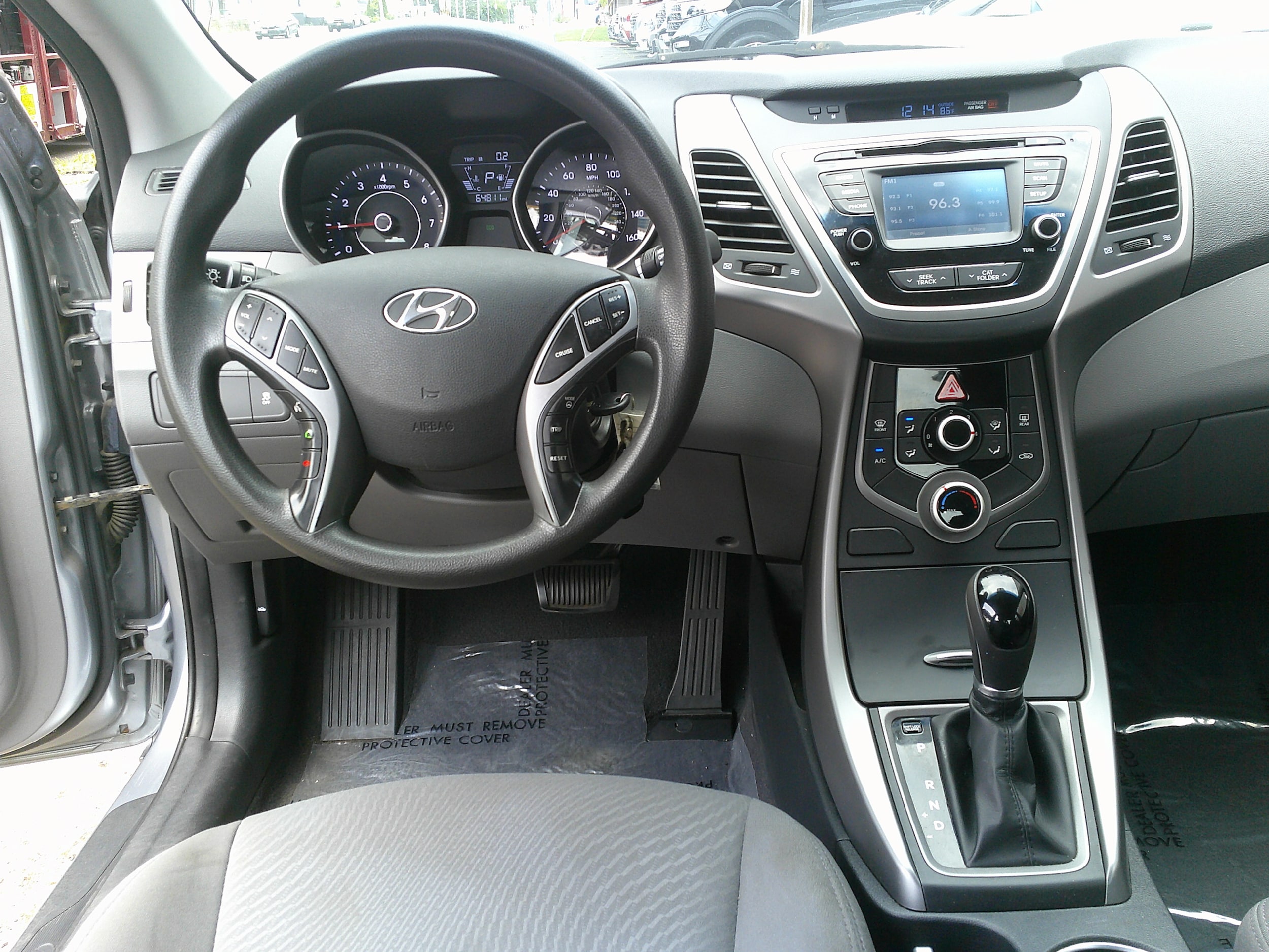 Vehicle image 14 of 23