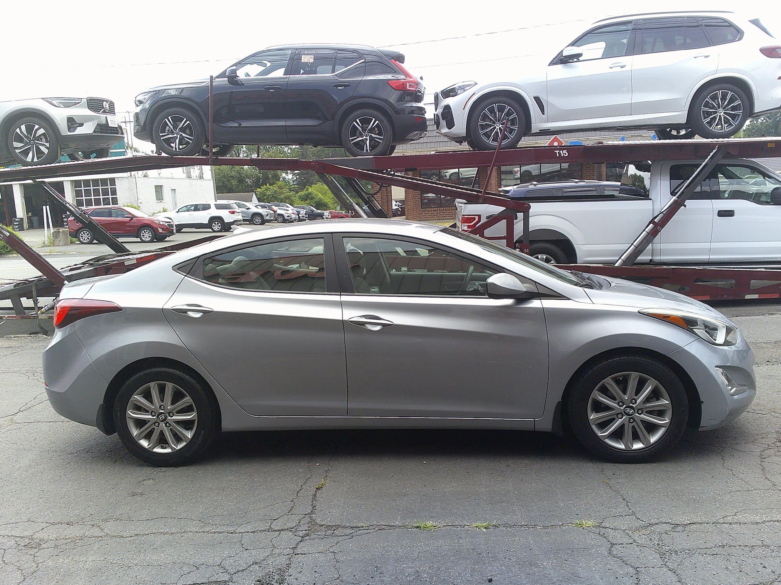 Vehicle image 6 of 23