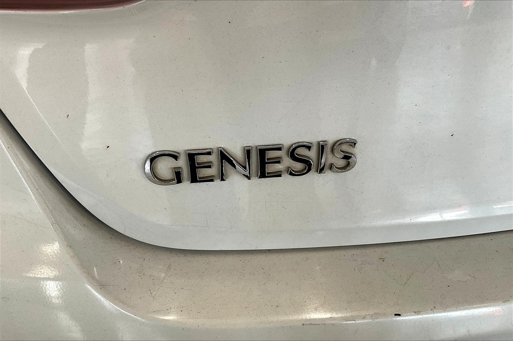 Vehicle image 29 of 34