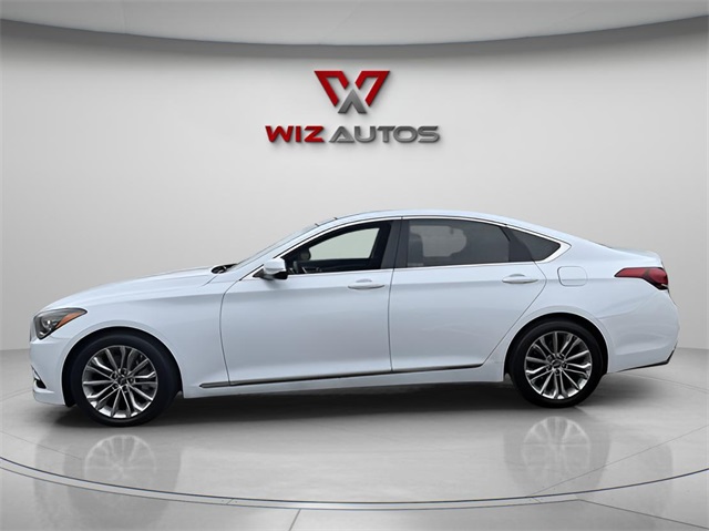 2015 Hyundai Genesis 3.8L Image 8 of 19