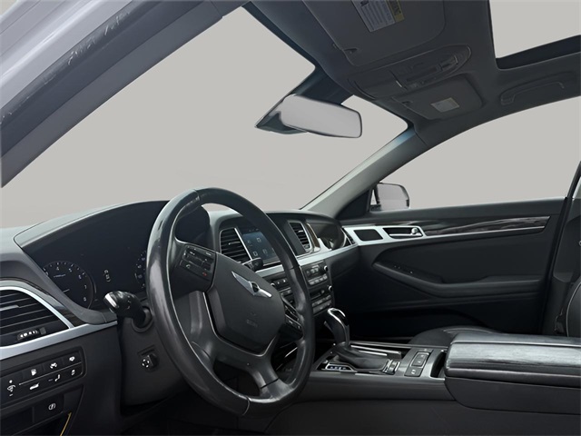2015 Hyundai Genesis 3.8L Image 12 of 19