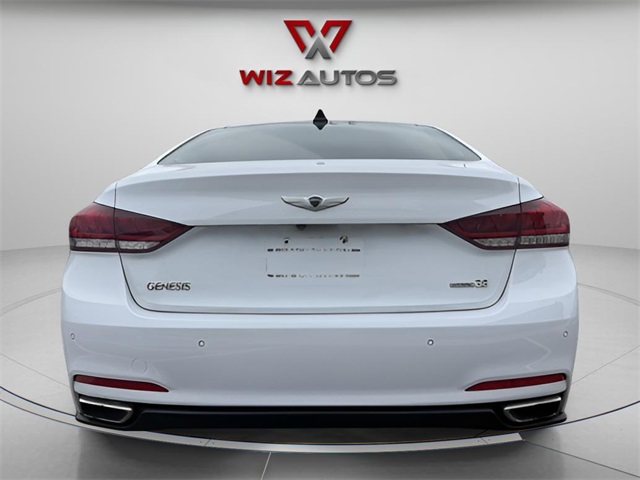2015 Hyundai Genesis 3.8L Image 6 of 19