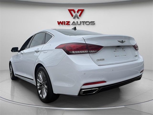 2015 Hyundai Genesis 3.8L Image 7 of 19