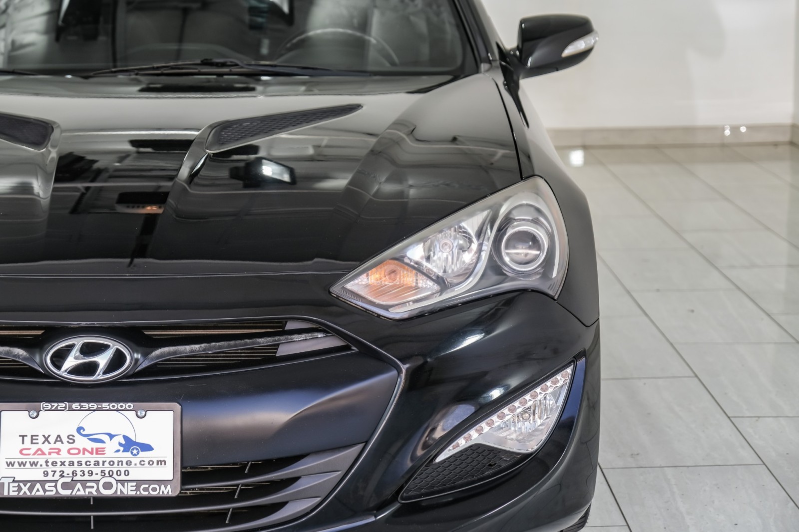 2015 Hyundai Genesis 3.8 Base Image 58 of 68