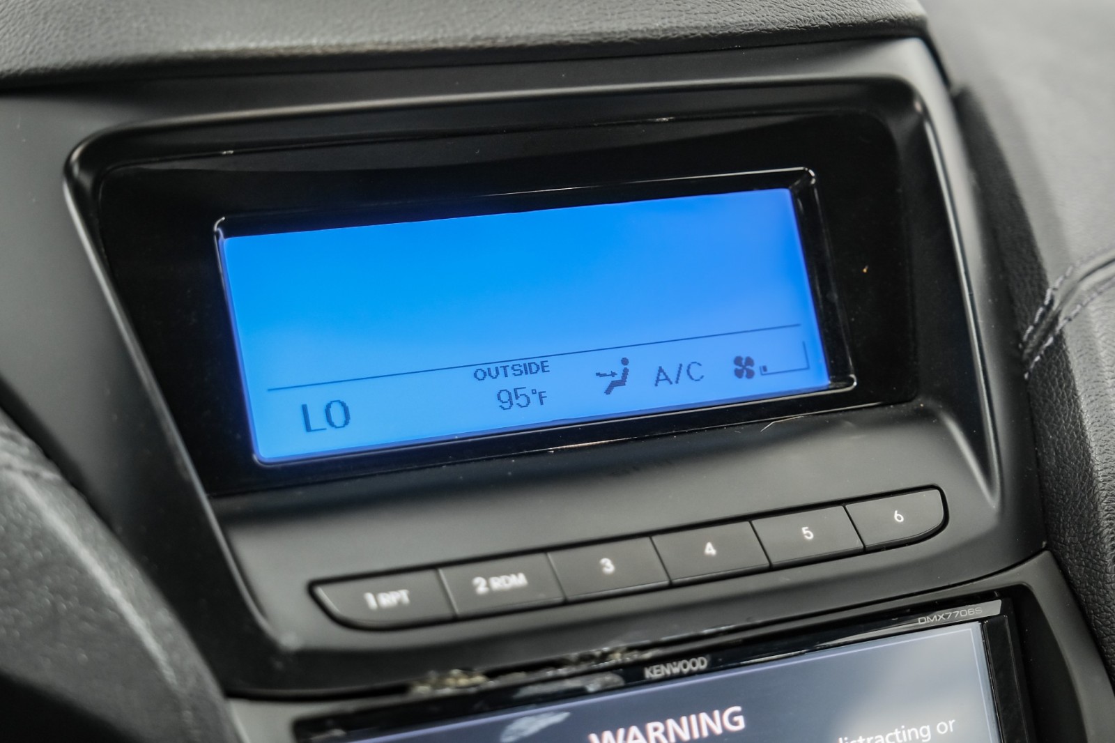 2015 Hyundai Genesis 3.8 Base Image 37 of 68
